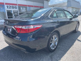 Used 2017 Toyota Camry SE image 4