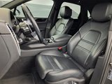 Certified 2021 Porsche Cayenne image 5