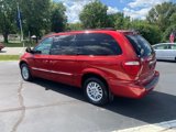 Used 2004 Chrysler Town & Country Touring w/ Leather Interior Group image 5