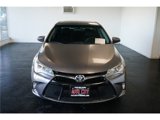 Used 2015 Toyota Camry SE image 2