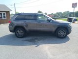 Used 2018 Jeep Grand Cherokee Laredo image 4