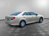Used 2012 Toyota Camry image 5