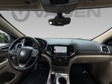 Used 2022 Jeep Grand Cherokee Limited image 2