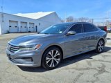 Used 2021 Volkswagen Passat 2.0T SE image 3