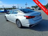 Used 2023 Nissan Altima 2.5 SV image 3