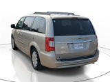 Used 2013 Chrysler Town & Country Touring image 3