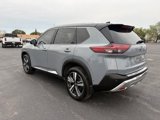 Used 2023 Nissan Rogue Platinum image 4