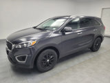 Used 2018 Kia Sorento LX image 2
