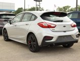Used 2018 Chevrolet Cruze LT image 2