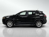 Used 2020 Jeep Cherokee Latitude w/ Cold Weather Group image 3