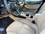 Used 2022 Porsche Macan image 4