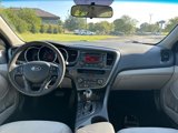 Used 2013 Kia Optima LX image 4
