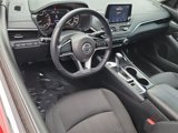 Used 2021 Nissan Altima 2.5 SV w/ SV Premium Package image 2