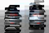 Used 2024 Volkswagen Taos SE image 4