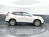 Used 2016 Nissan Rogue SV w/ SV Moonroof Package image 6