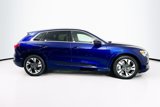 Used 2022 Audi e-tron Premium Plus w/ Premium Plus Package image 4