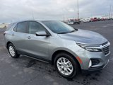 Used 2023 Chevrolet Equinox LT image 3