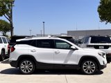 Used 2020 GMC Terrain SLT w/ Preferred Package image 3