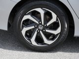 Certified 2017 Honda Accord EX-L image 6