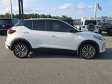 Used 2024 Nissan Kicks SV image 2