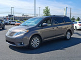 Used 2013 Toyota Sienna XLE image 3