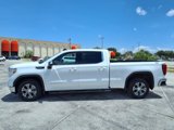 Used 2022 GMC Sierra 1500 SLE w/ X31 Off-Road Package image 4
