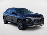New 2025 Chevrolet Trax LT w/ Driver Confidence Package image 6