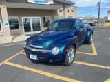 Used 2005 Chevrolet SSR w/ Preferred Equipment Group image 2