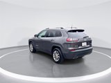 Used 2019 Jeep Cherokee Latitude Plus w/ Comfort/Convenience Group image 5