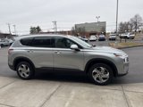 Used 2023 Hyundai Santa Fe SEL image 3