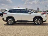 Used 2023 Nissan Rogue SV w/ SV Premium B Package image 6