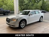 Used 2017 Chrysler 300 Limited image 3