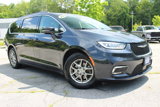 Used 2021 Chrysler Pacifica Touring image 5