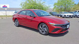 Used 2025 Hyundai Elantra Sport image 2