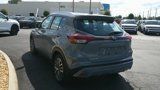 Used 2022 Nissan Kicks SV image 3