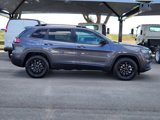 Used 2023 Jeep Cherokee Altitude Lux image 2