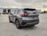 Used 2023 Nissan Rogue SV image 4