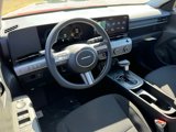 Used 2025 Hyundai Kona SE image 2