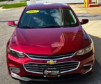 Used 2017 Chevrolet Malibu LT image 4