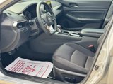Used 2024 Nissan Altima 2.5 SV image 6