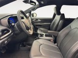 New 2025 Chrysler Pacifica Select image 6