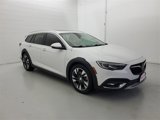 Used 2018 Buick Regal Essence w/ Driver Confidence Package #1 image 4