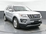 Used 2016 Ford Explorer Limited w/ Equipment Group 301A image 2