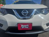 Used 2016 Nissan Rogue SV w/ SV Moonroof Package image 2