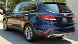 Used 2017 Hyundai Santa Fe SE image 4