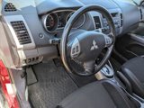 Used 2011 Mitsubishi Outlander SE image 4