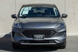 Used 2021 Ford Escape SE image 2