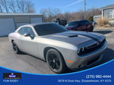 Used 2015 Dodge Challenger SXT image 3