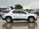 Used 2020 Chevrolet Traverse LS image 3