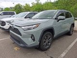 Used 2022 Toyota RAV4 XLE Premium image 3